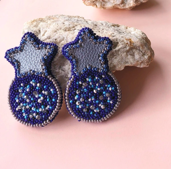 Maxi Aretes Estrella Plateada