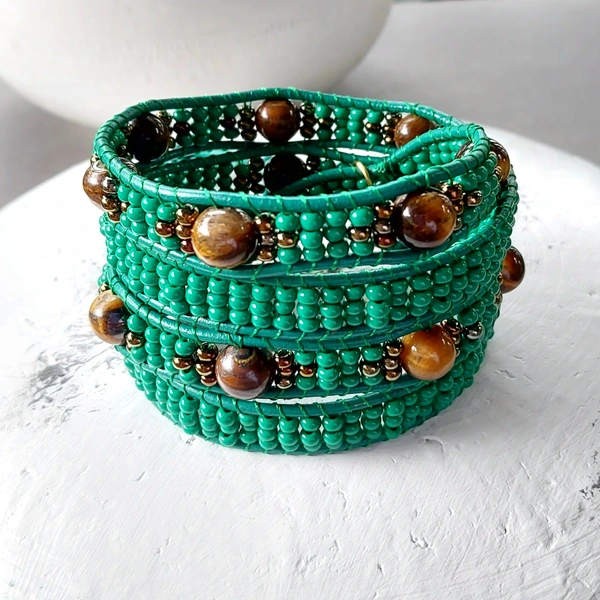 Pulsera En El Bosque