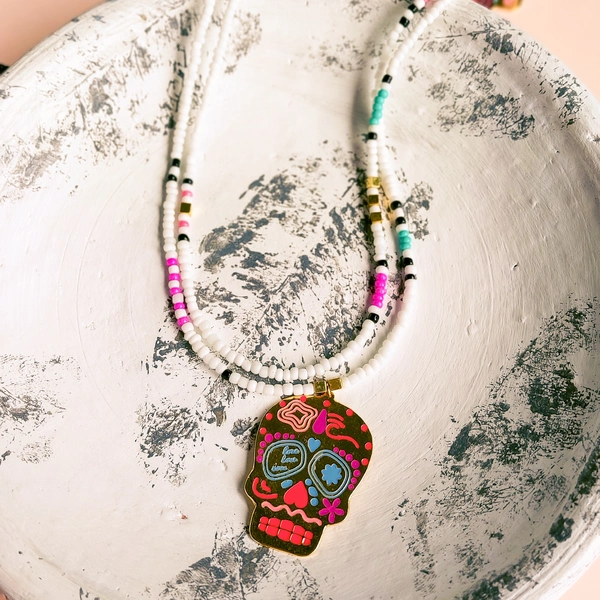 Collar Calavera en Blanco