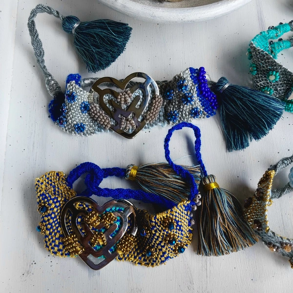 Pulsera en Hilo Corazón