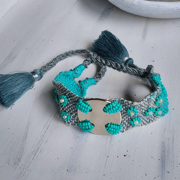 Pulsera en Hilo Button